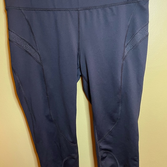 Fila Black Athletic Capri Running Pants - Picture 8 of 8